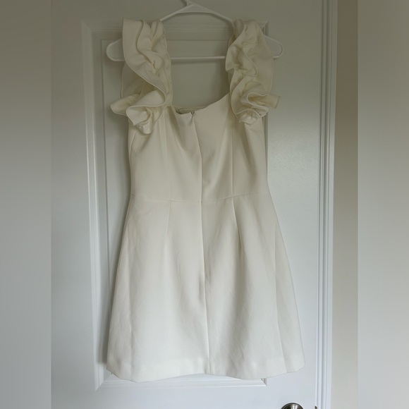 French Connection mini dress in white - Picture 3 of 4